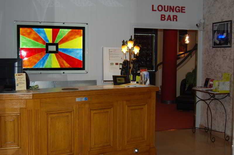 Logis Hotel Du Midi - Saint Etienne Sud Bagian luar foto